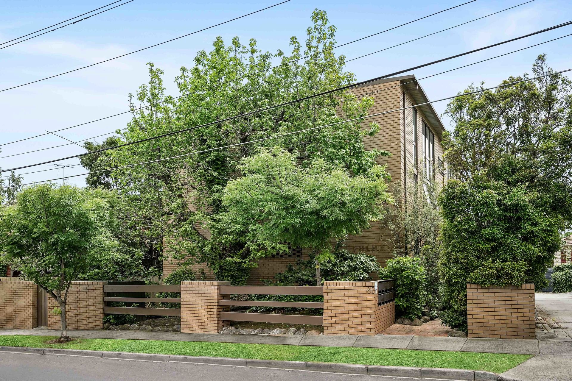 8/83 Mathoura Road, Toorak, VIC 3142 For Sale