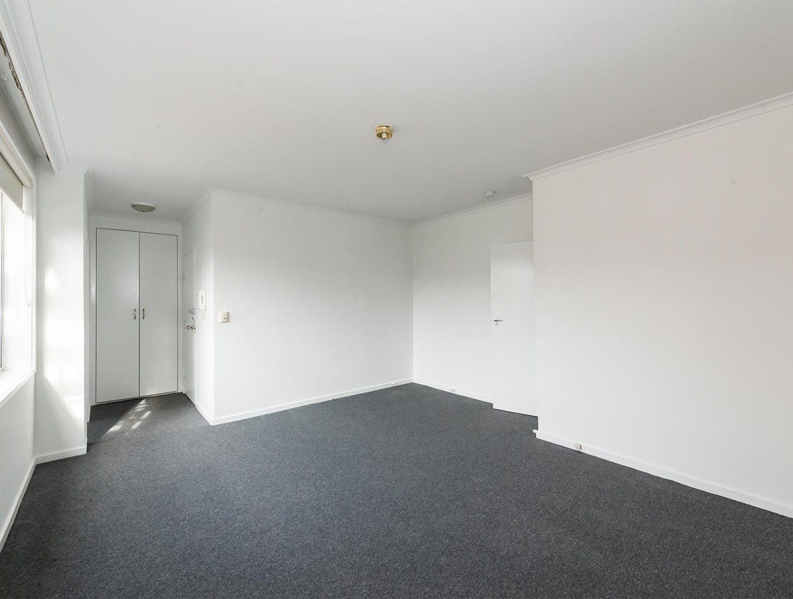 8/83 Westbury Street, Saint&nbsp;Kilda&nbsp;East image 2