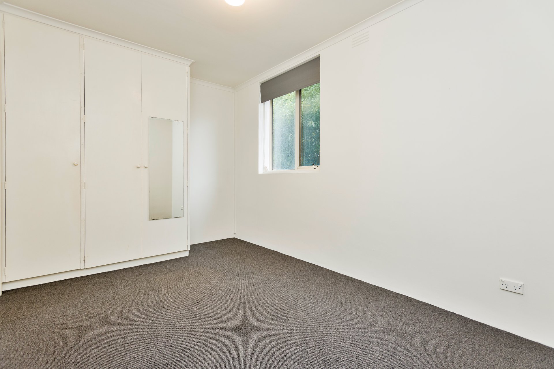 8/84A Maribyrnong Road, Moonee Ponds image 3