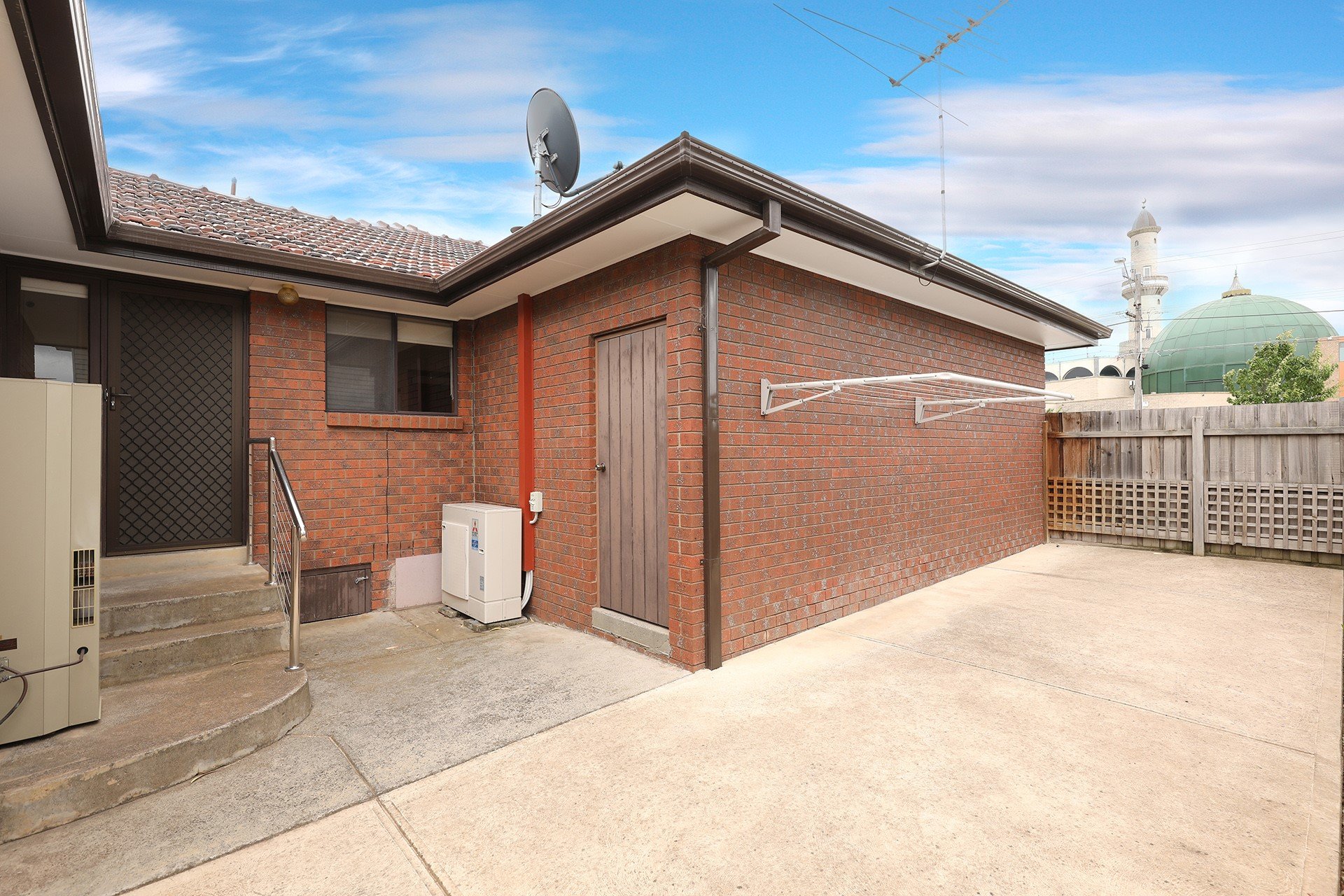 8/85 Cramer Street, Preston image 7