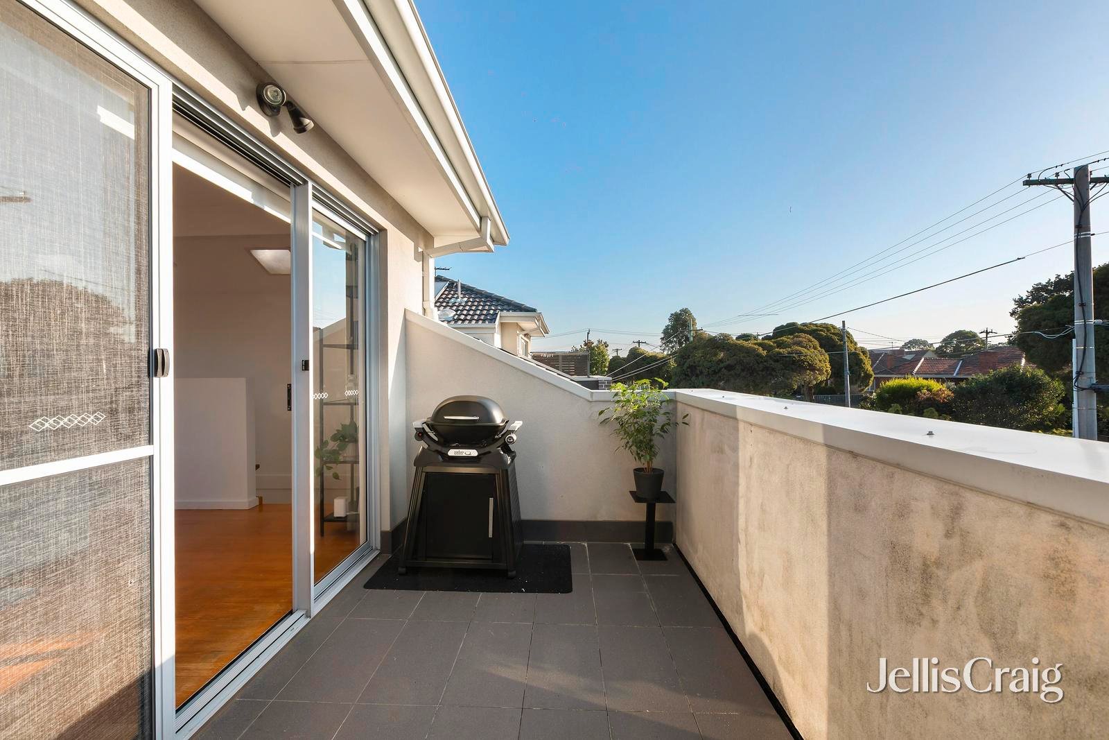 8/86-88 Royal Parade, Reservoir image 8