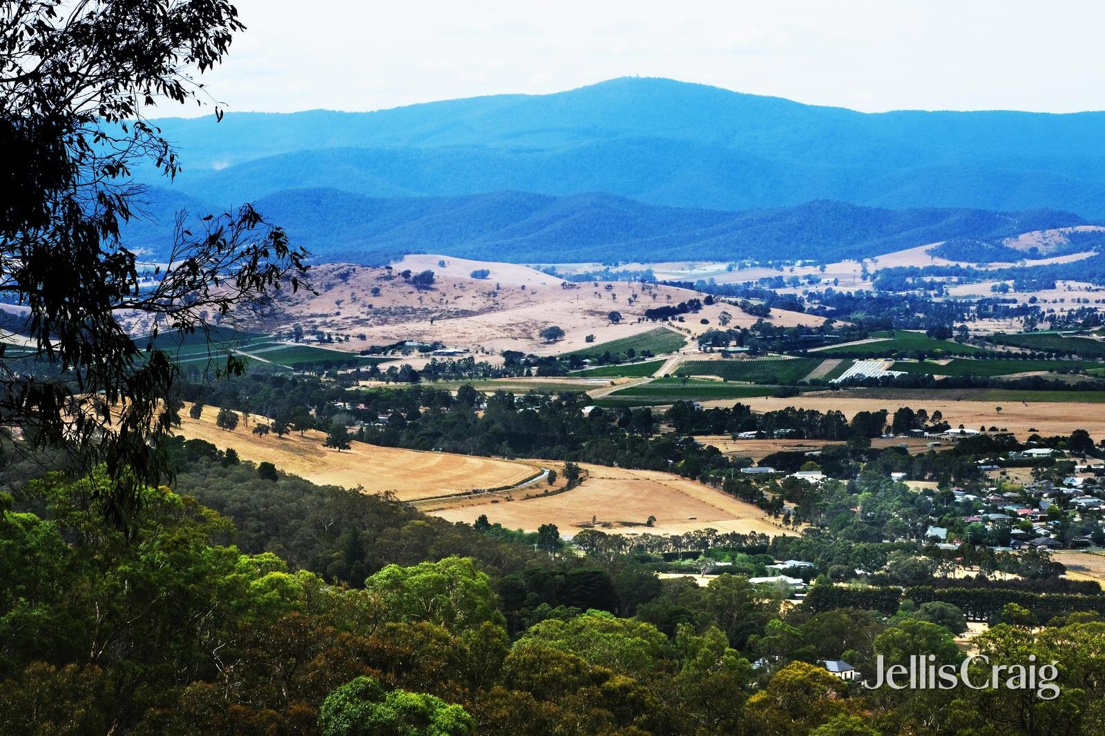 889 Skyline Road, Christmas Hills image 35