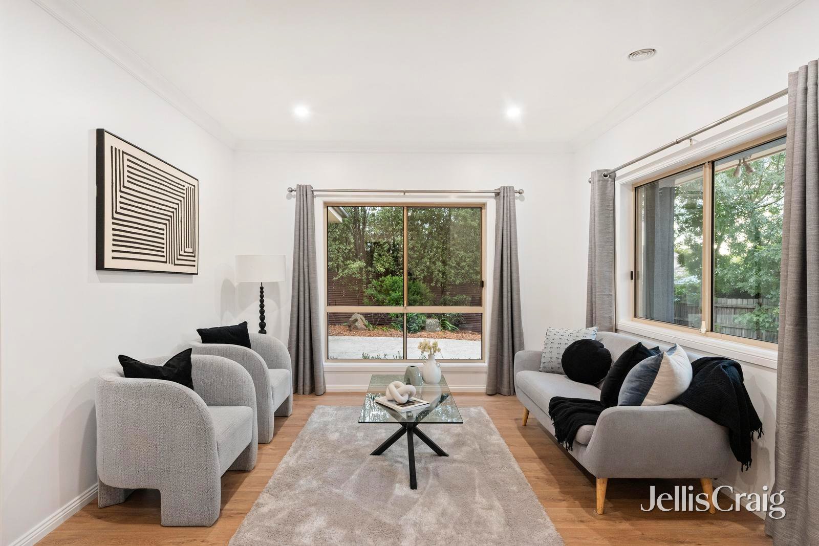 88A Hull Road, Croydon image 2