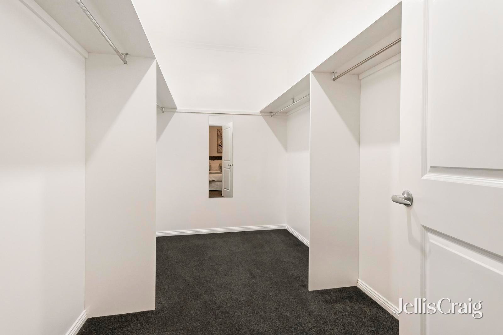 88A Hull Road, Croydon image 8