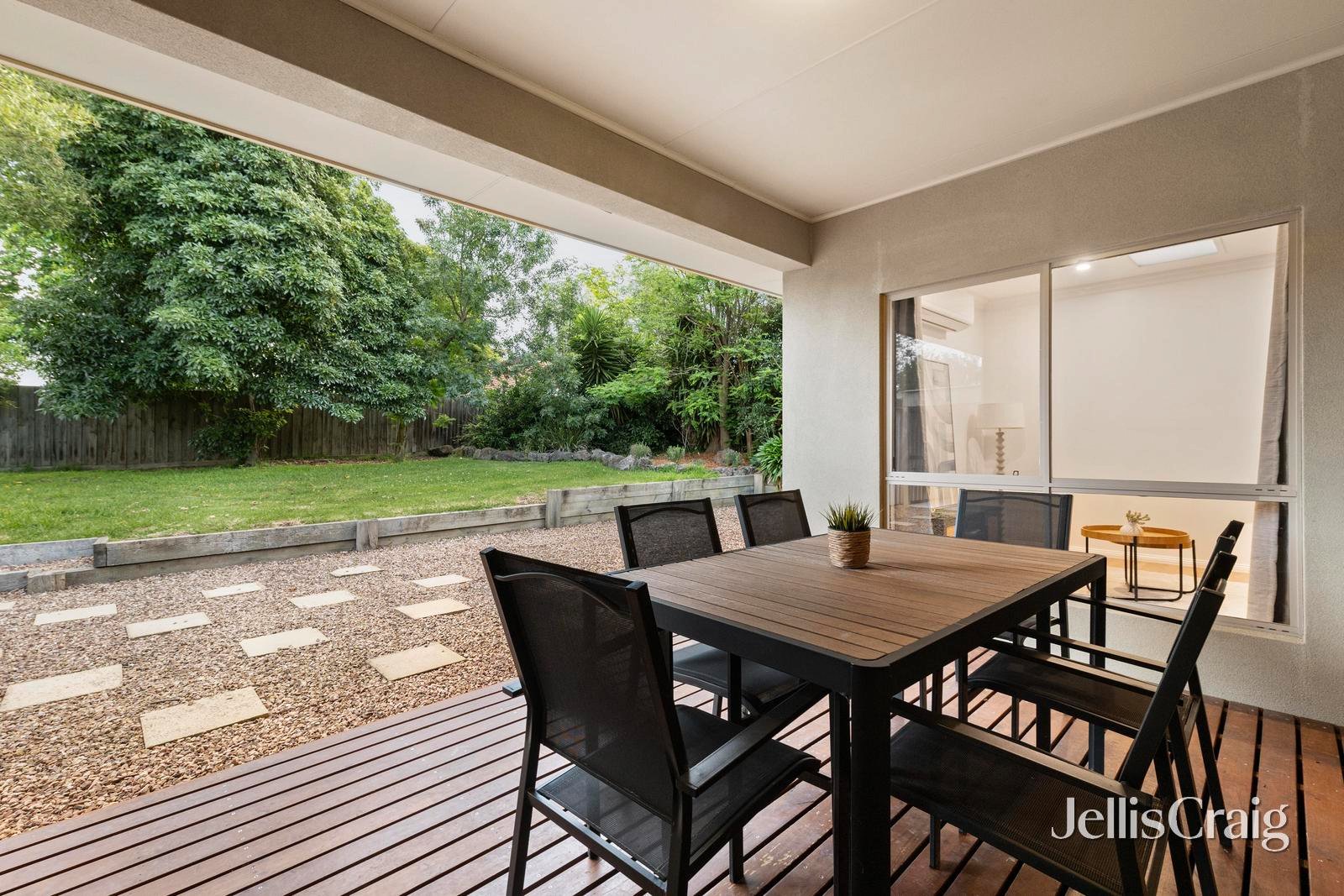 88A Hull Road, Croydon image 14