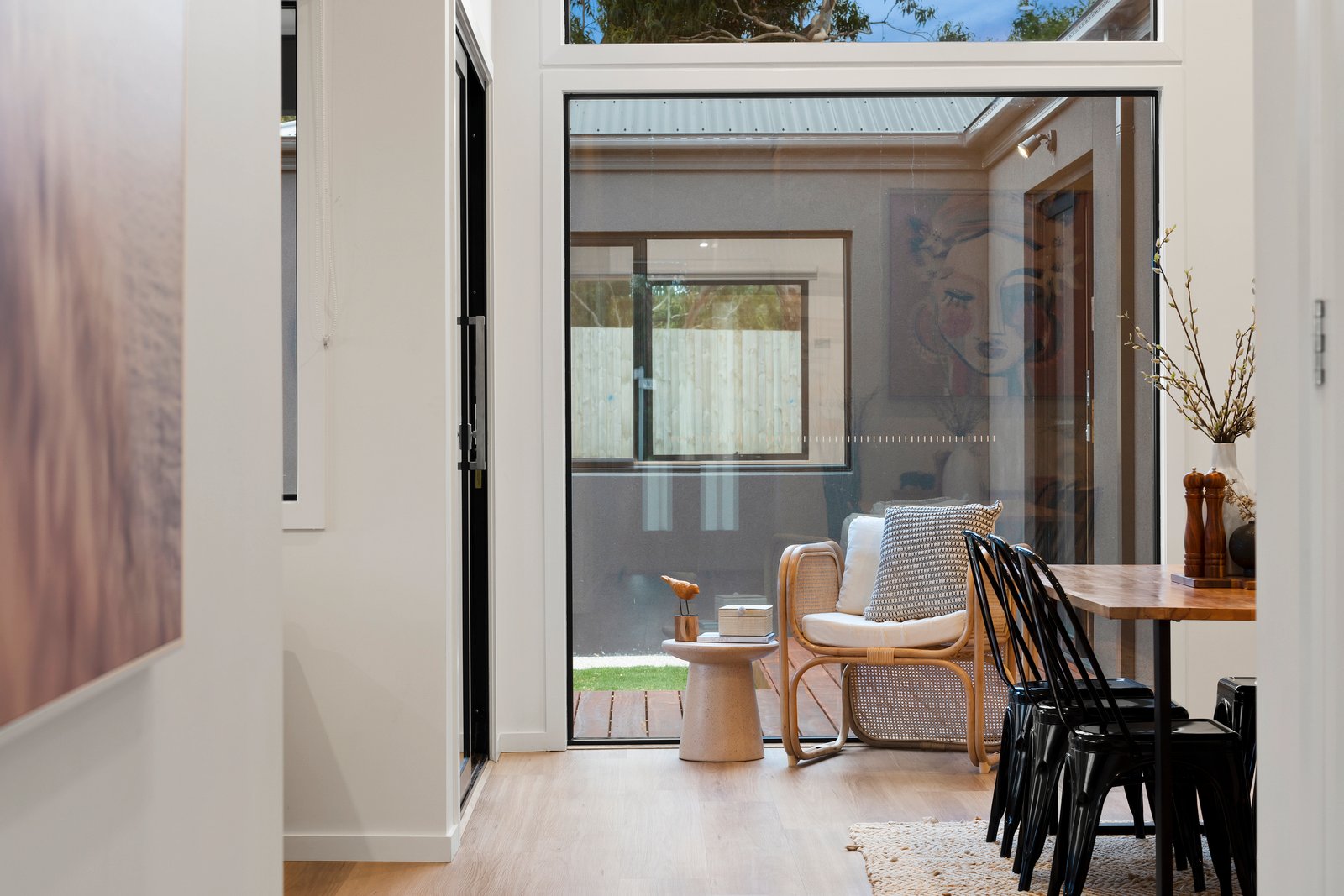 Property Gallery Thumbnail 6