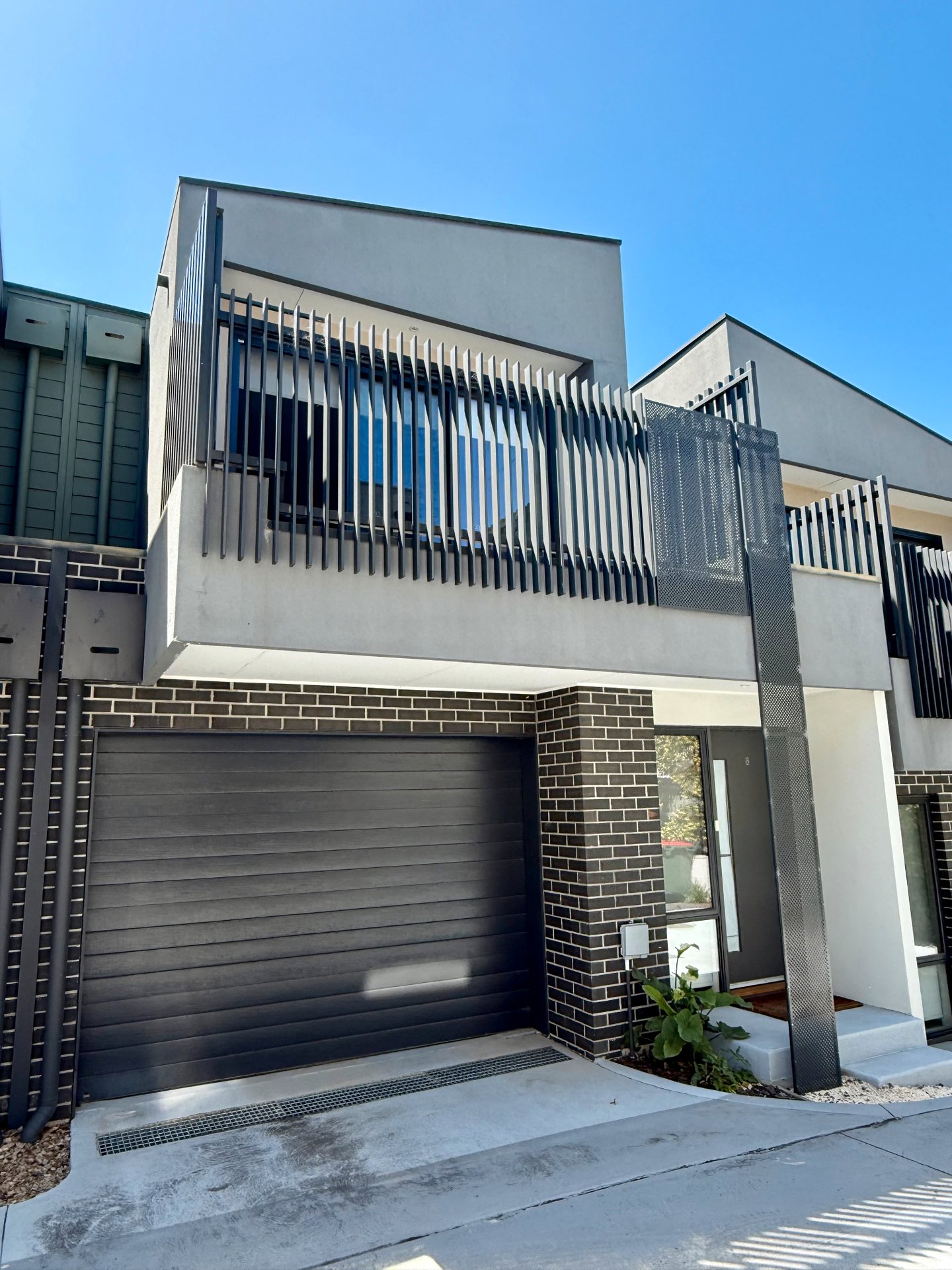 8/9 Citrus Court, Doncaster image 1