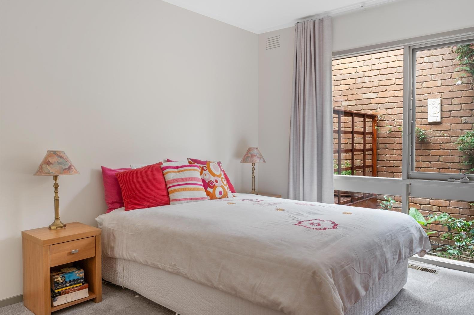 89 Corowa Crescent, Greensborough image 10