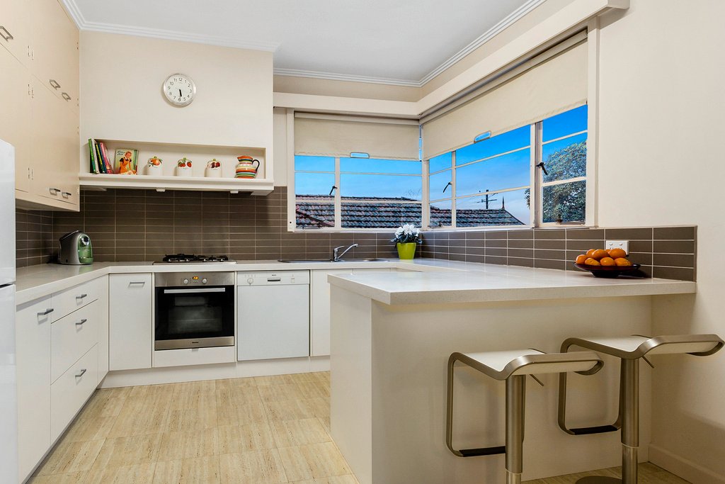 89 Dorking Road, Box Hill North image 2