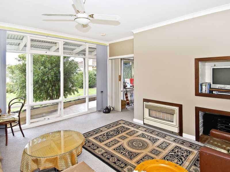 89 Heytesbury Street, Herne Hill image 2