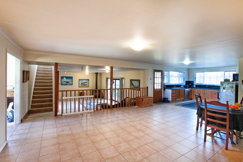 Property Gallery Thumbnail 3