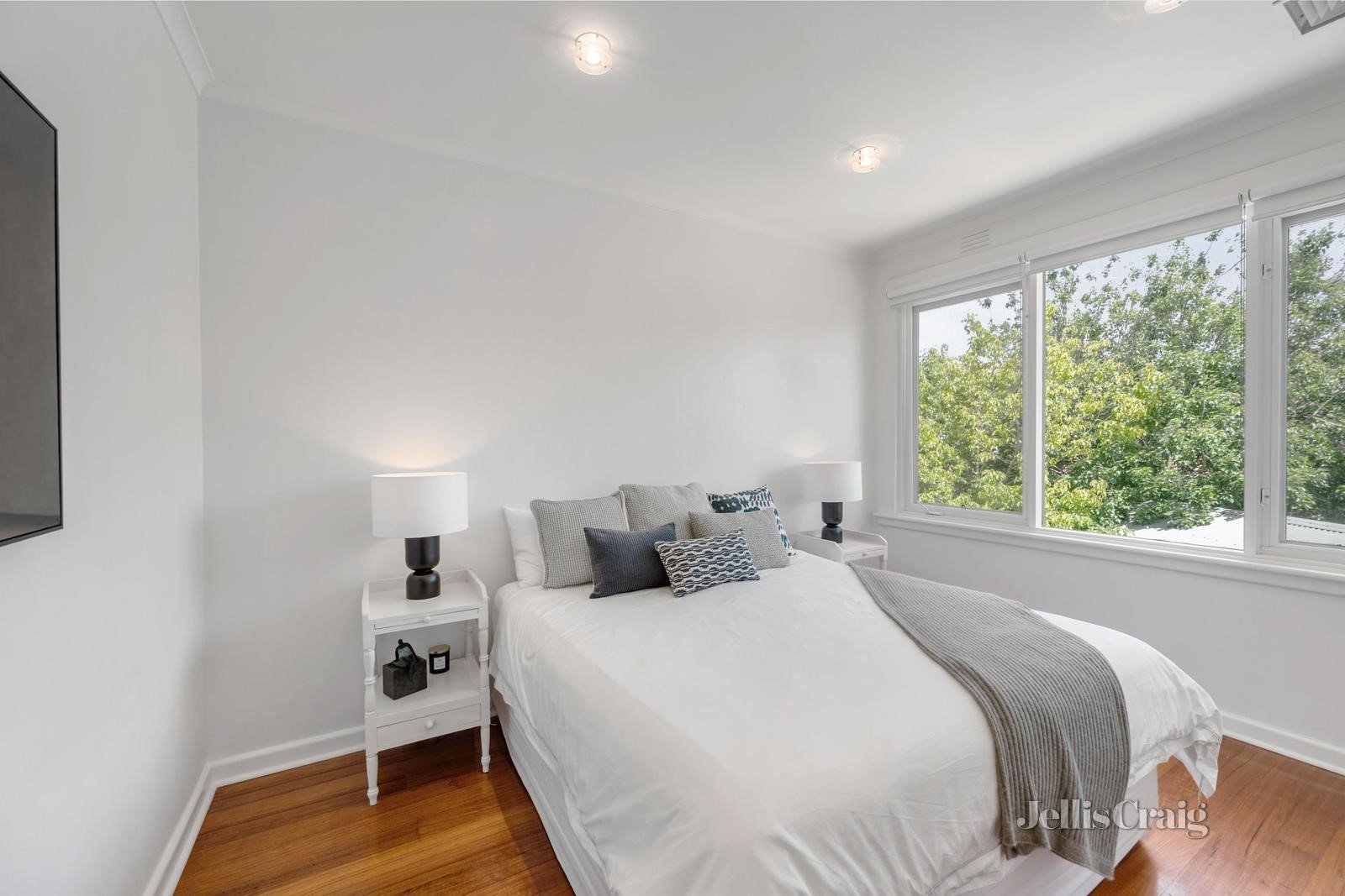 8/9 Irilbarra Road, Canterbury image 5