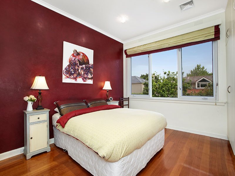 8/9 Irilbarra Road, Canterbury image 4