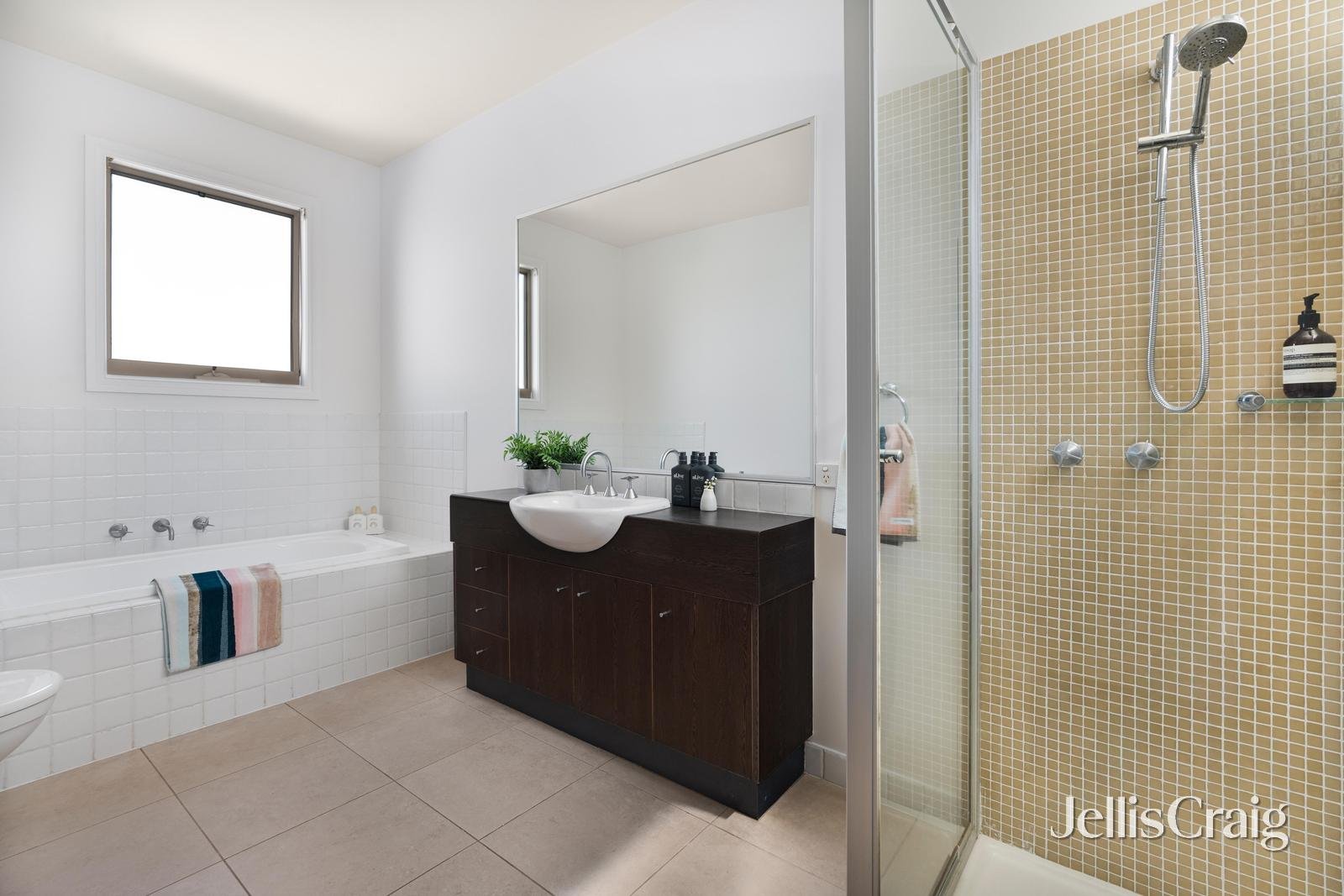 89 John Liston Drive, Newport image 9