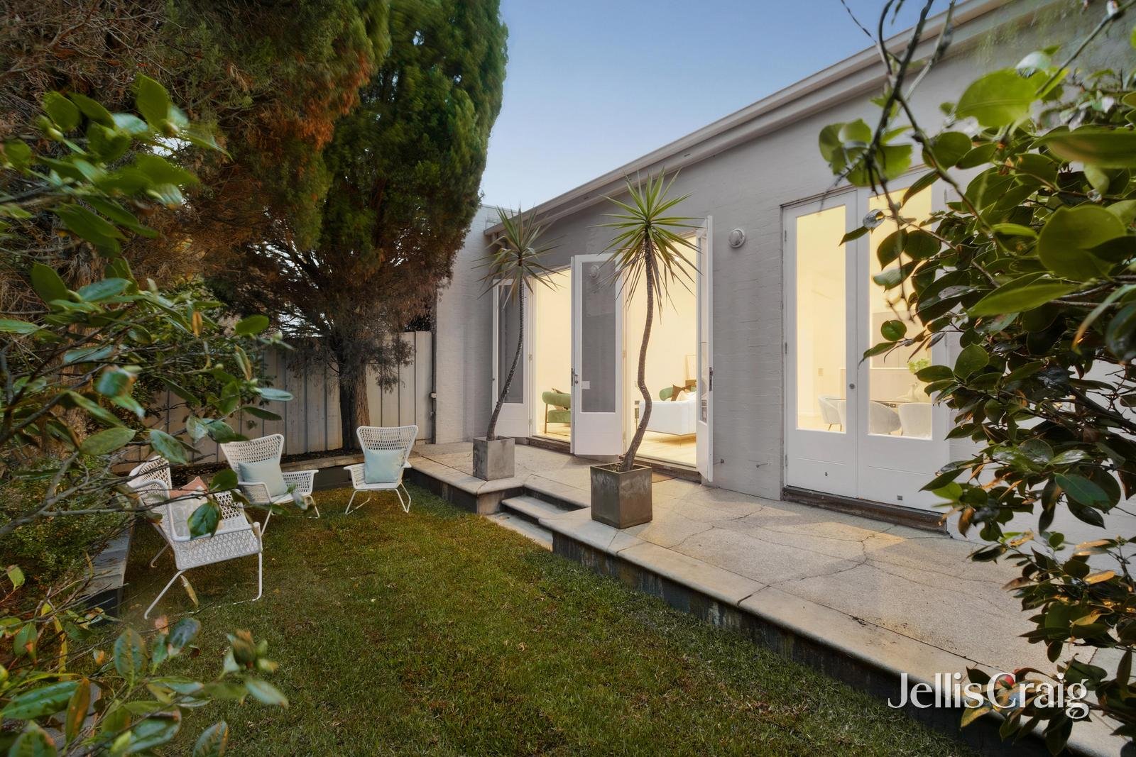 89 Kooyong Road, Armadale image 13