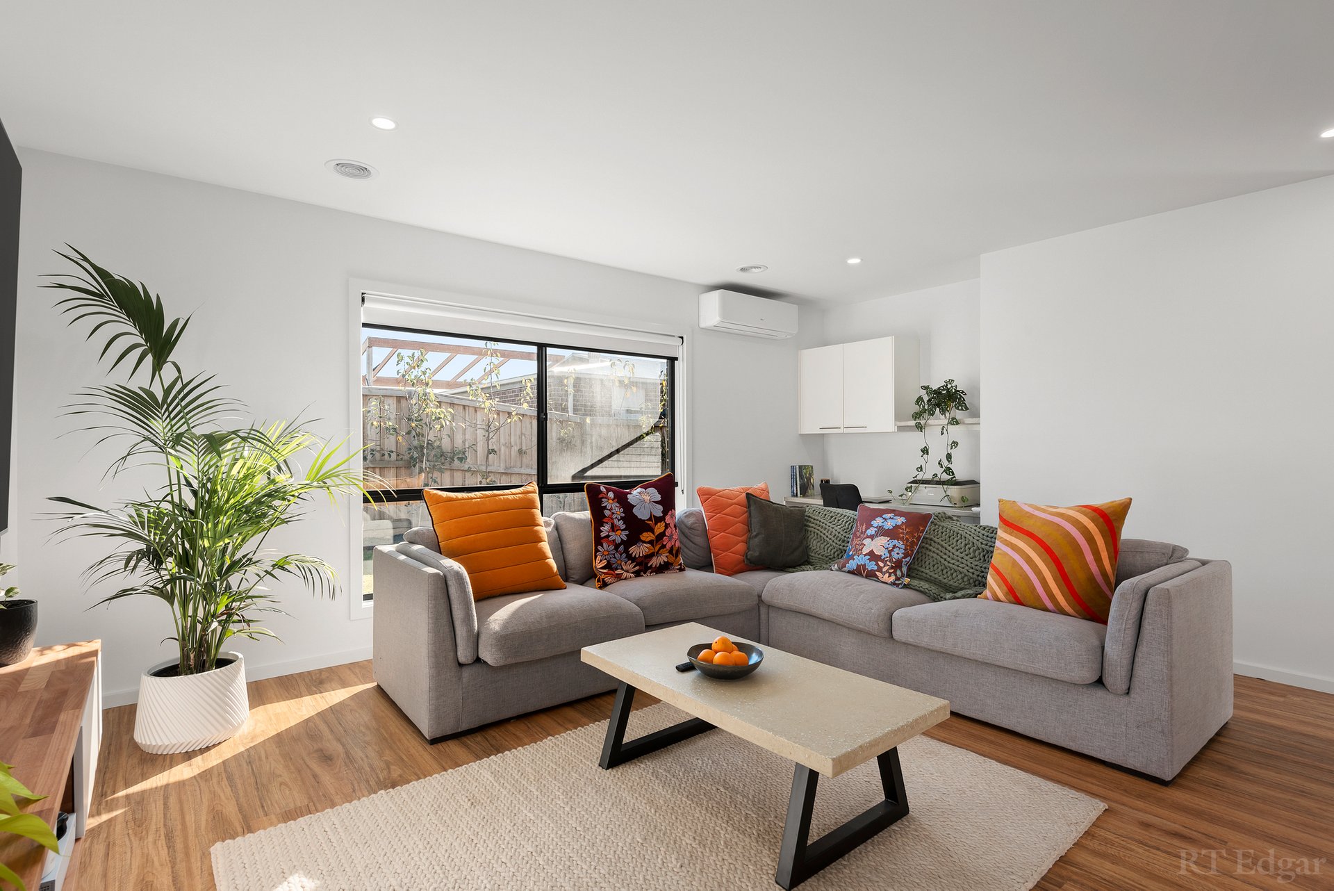 Property Gallery Thumbnail 4