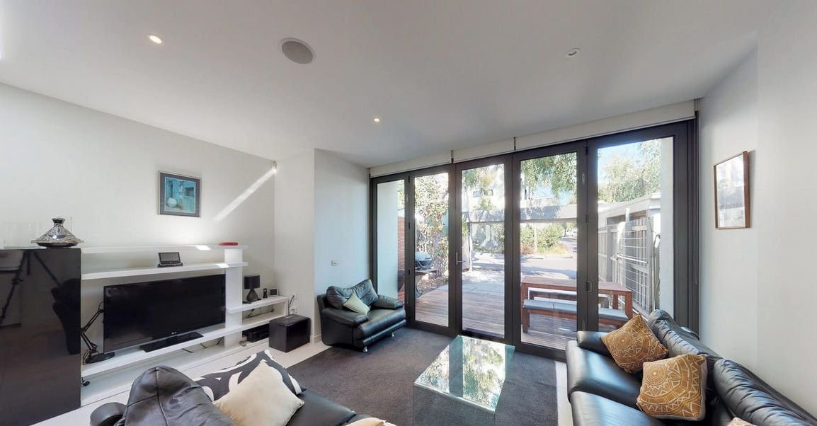89 Surrey Road North, South&nbsp;Yarra image 2