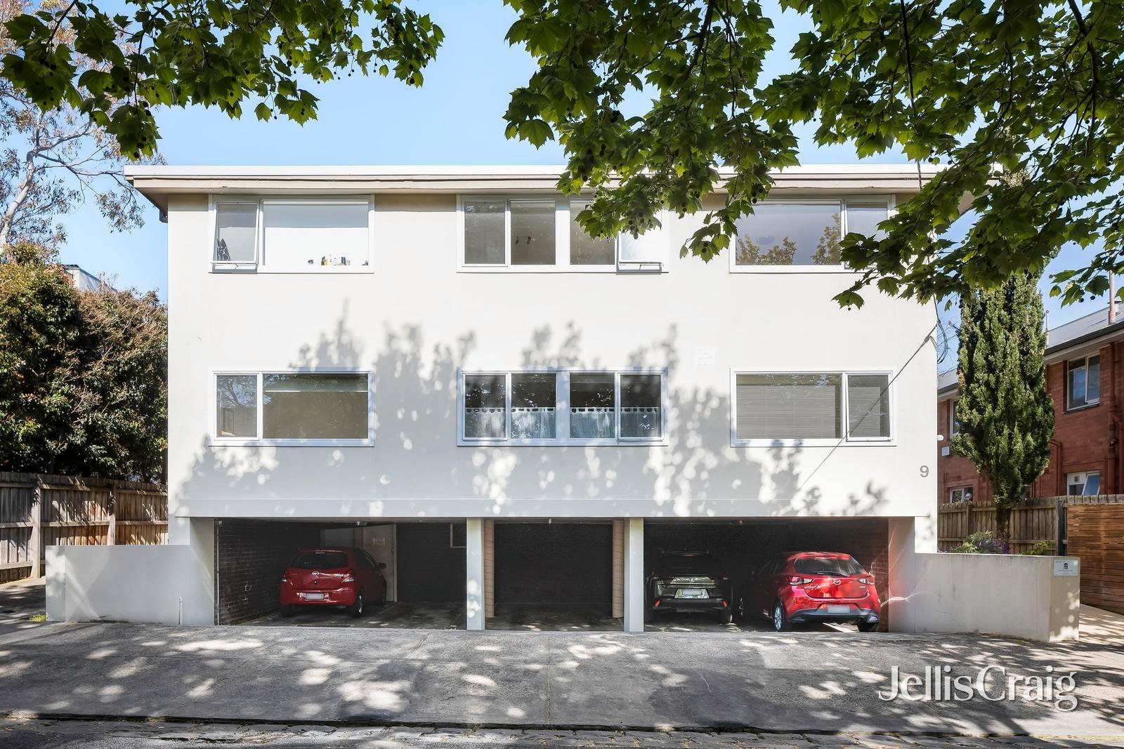 8/9 Tiuna Grove, Elwood image 10
