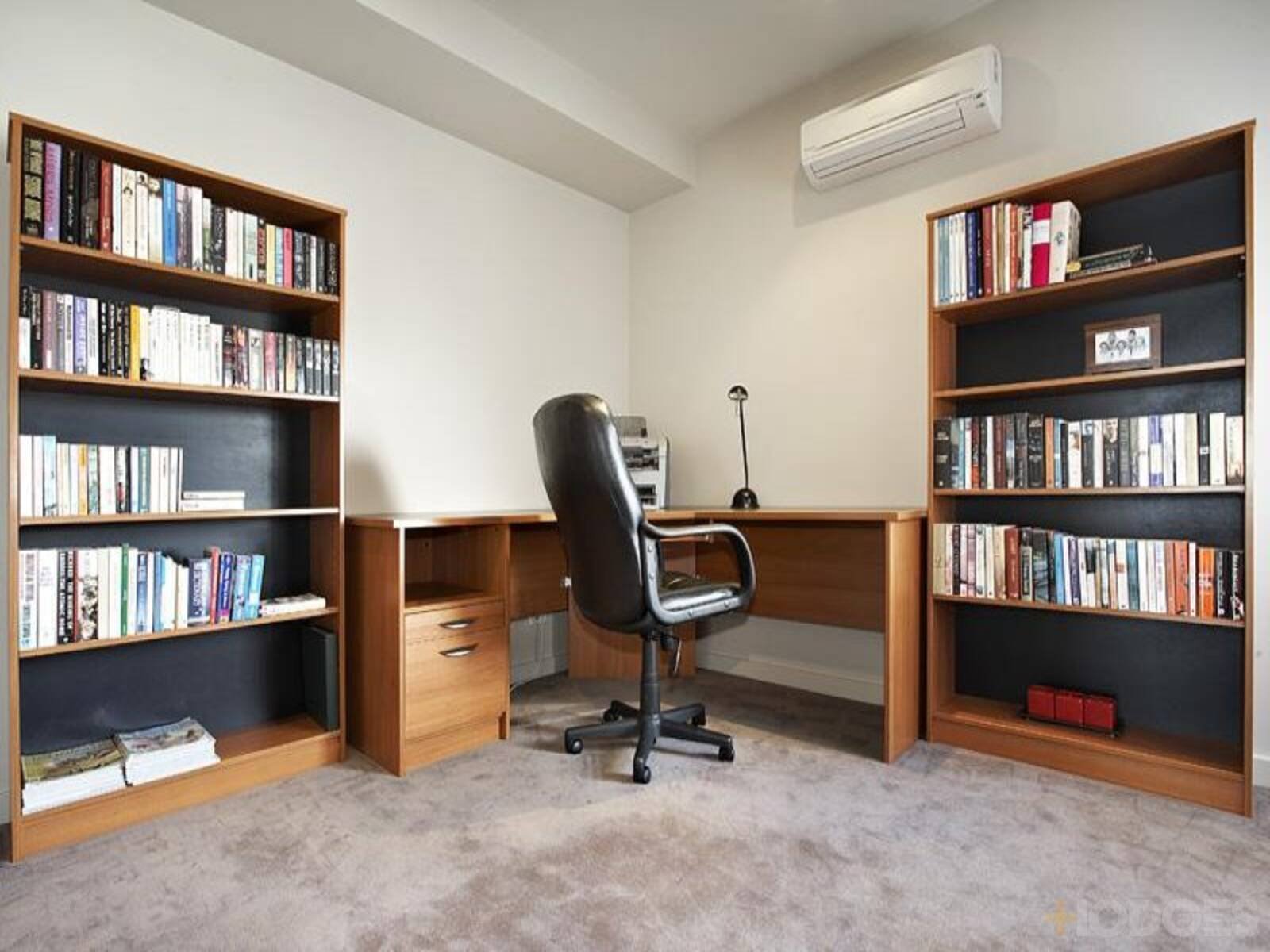 8 / 9 Waltham Street Sandringham