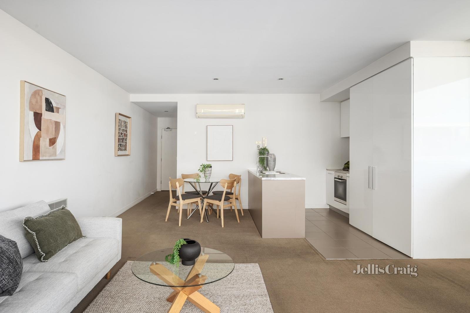 8/9 Warner Street, Malvern image 3