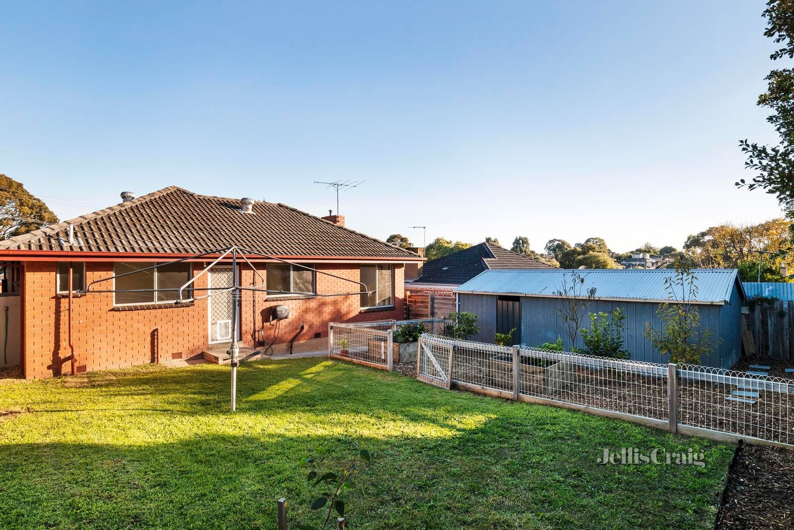 89 Warralong Avenue, Greensborough image 11