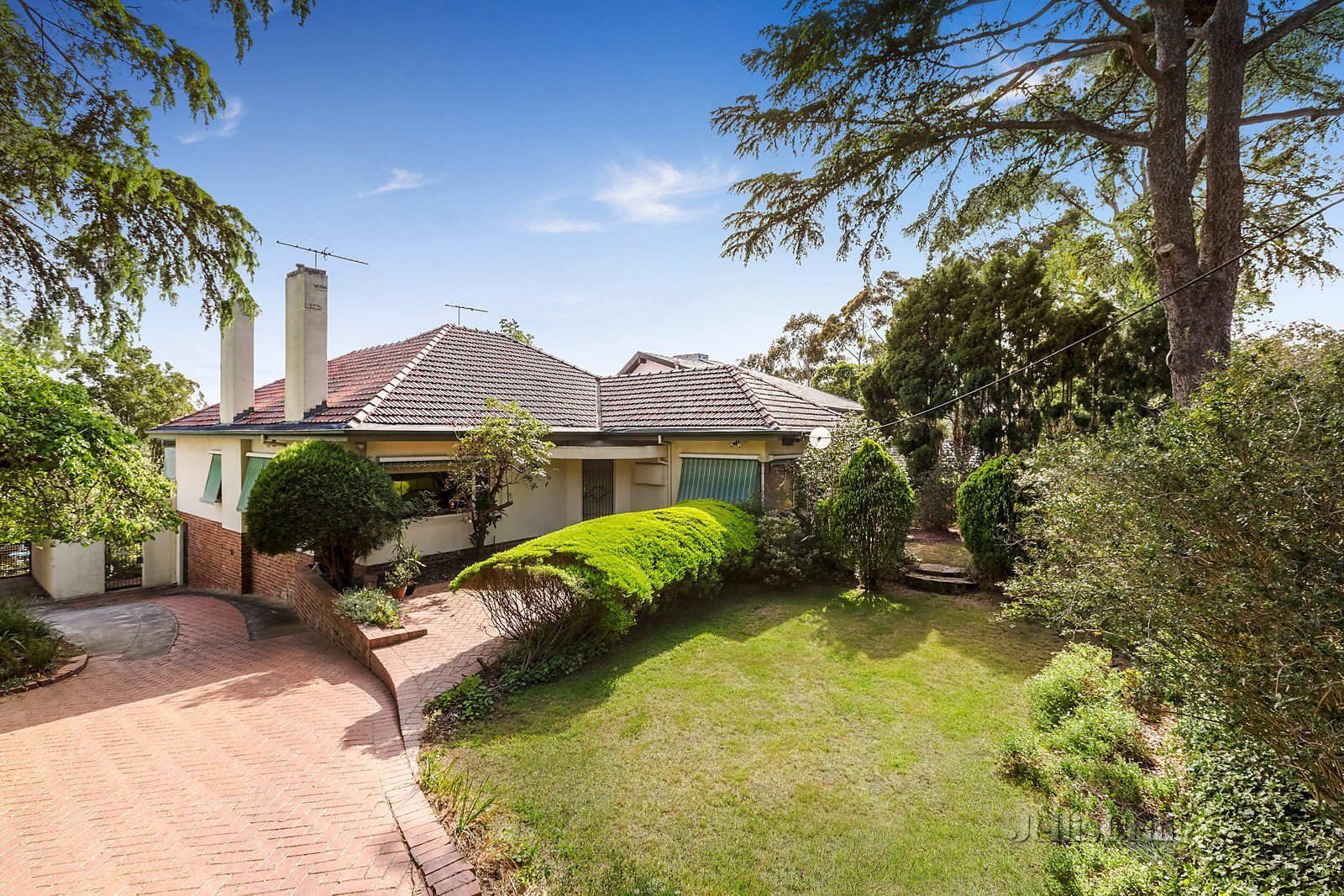 89 Yarrbat Avenue, Balwyn image 2