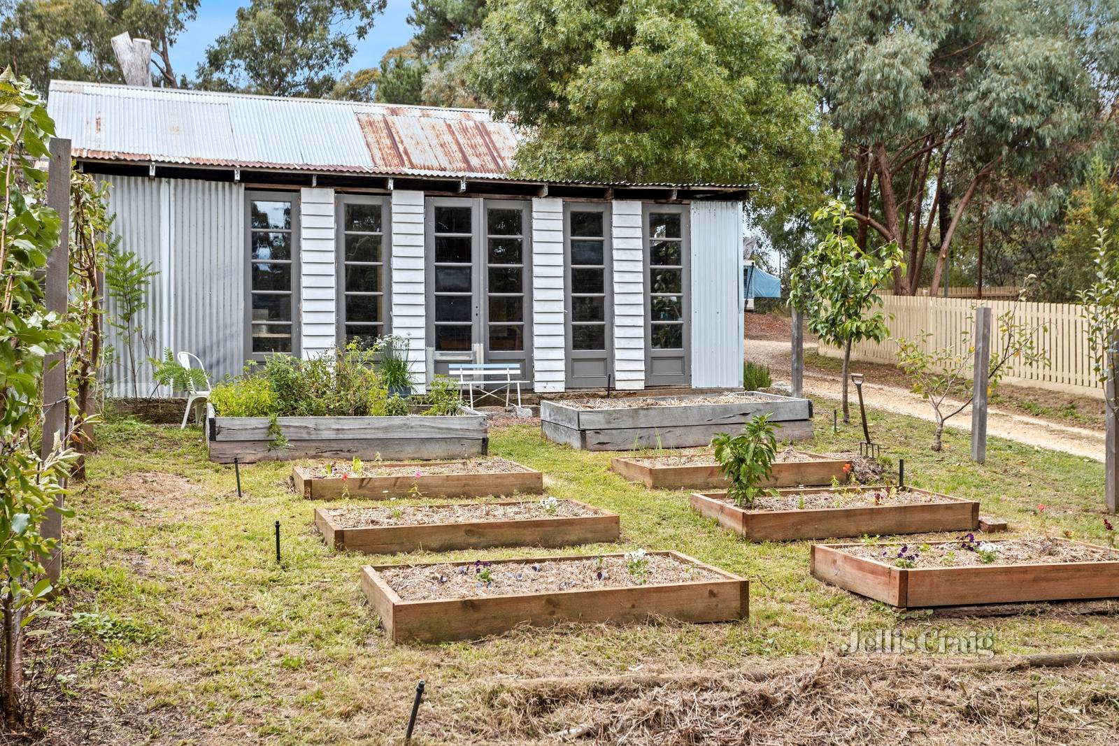 8904 Midland Highway, Harcourt image 9