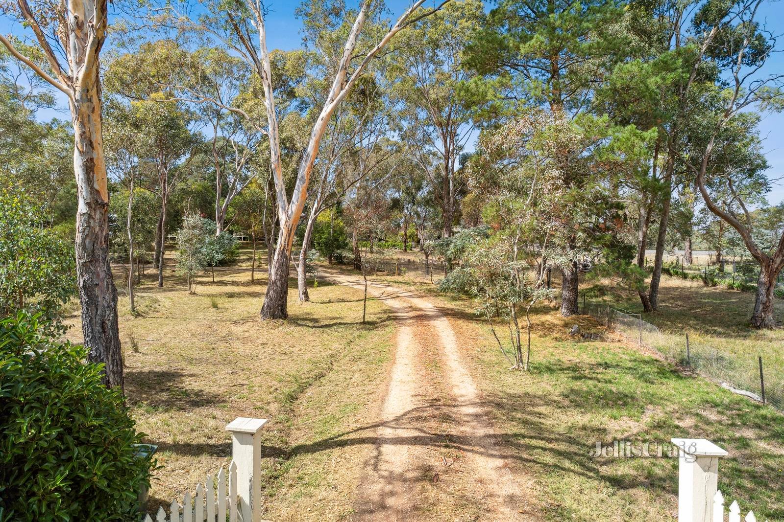 8904 Midland Highway, Harcourt image 17