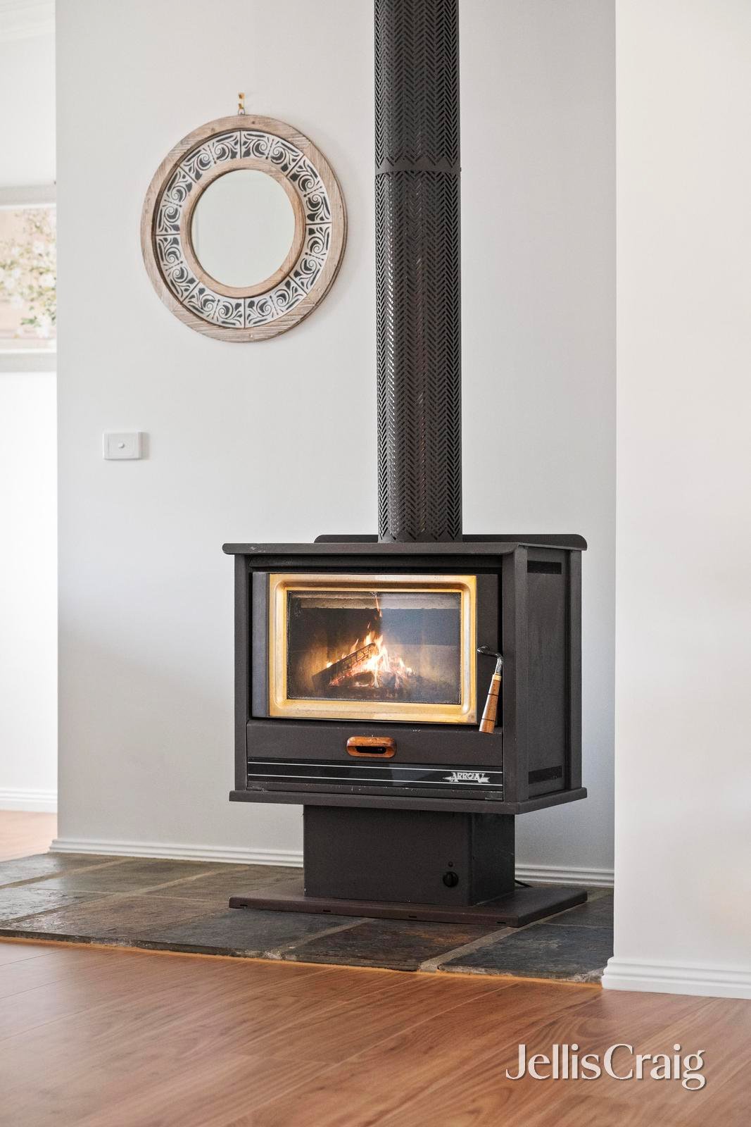 894 Warburton Highway, Seville East image 4