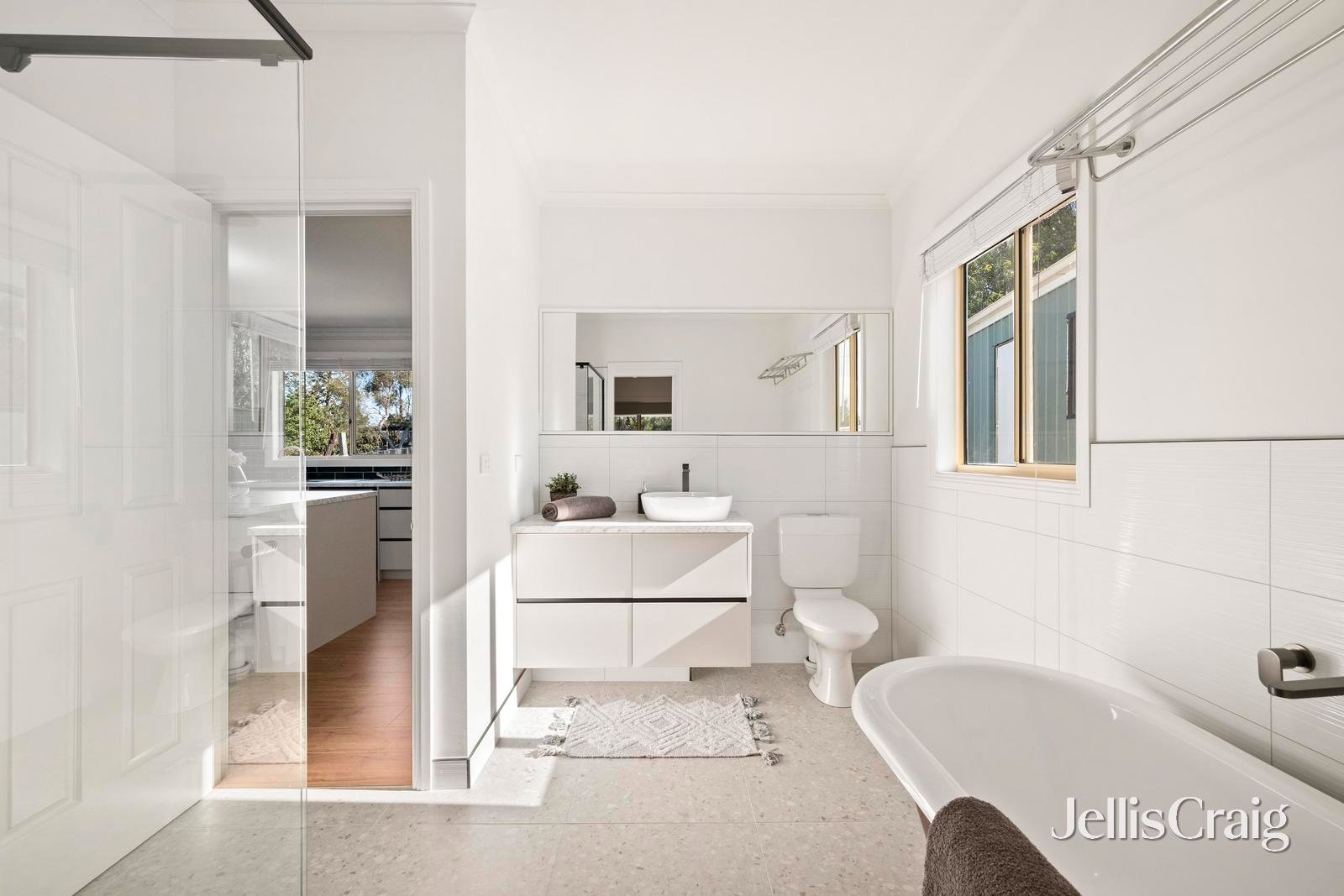 894 Warburton Highway, Seville East image 10