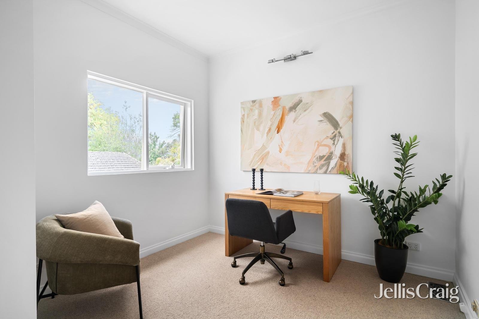 8/946 Burke Road, Deepdene image 5