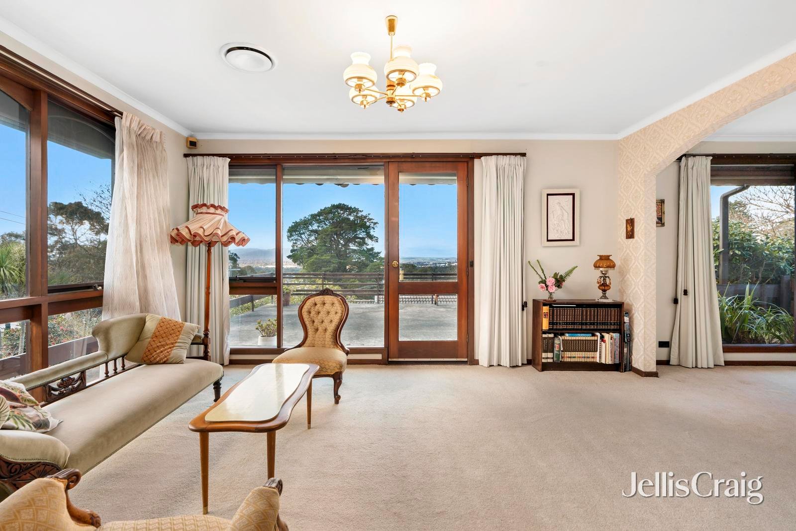 896 Waverley Road, Wheelers&nbsp;Hill image 3