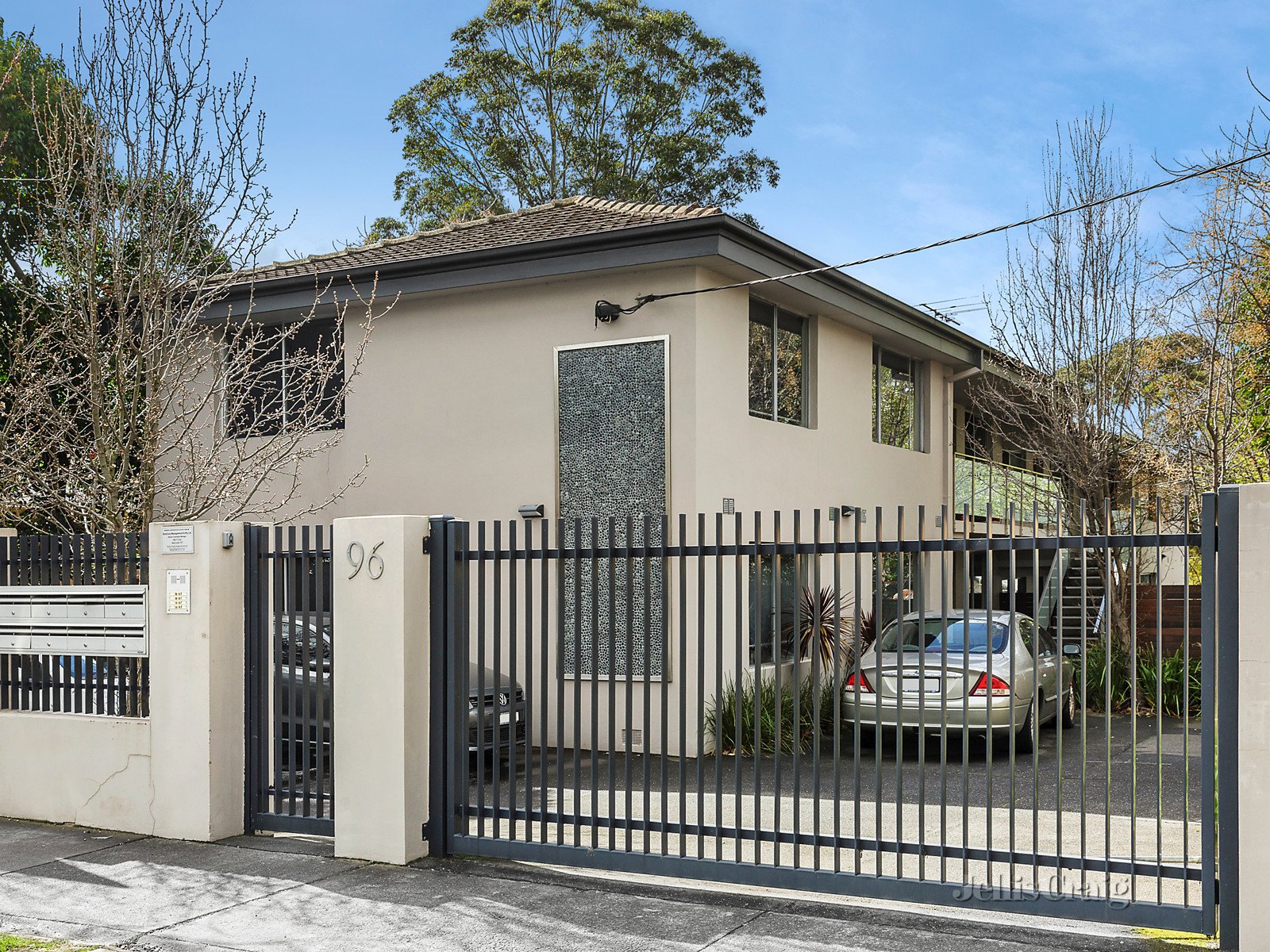 8/96 Yarralea Street, Alphington image 7