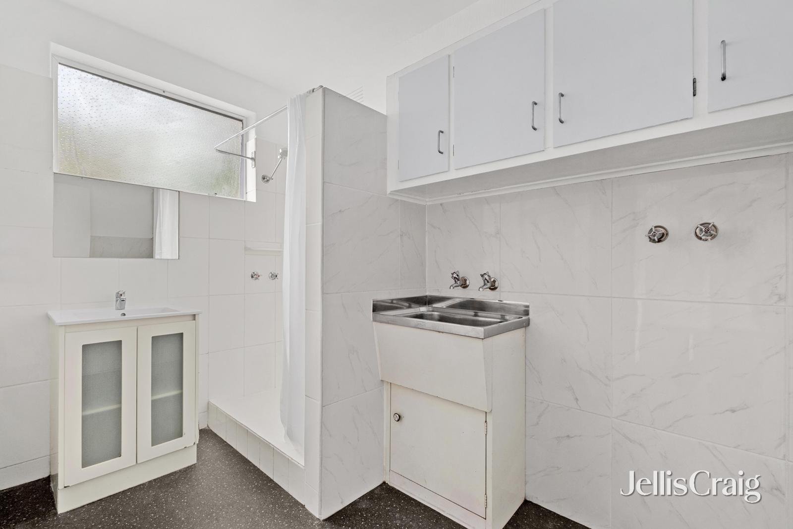 8/99 Verdon Street, Williamstown image 7
