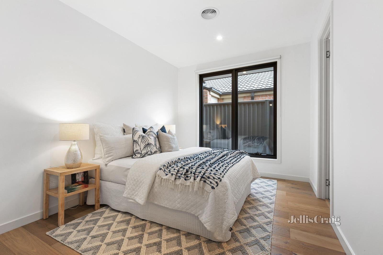 89a Bignell Road, Bentleigh East image 7