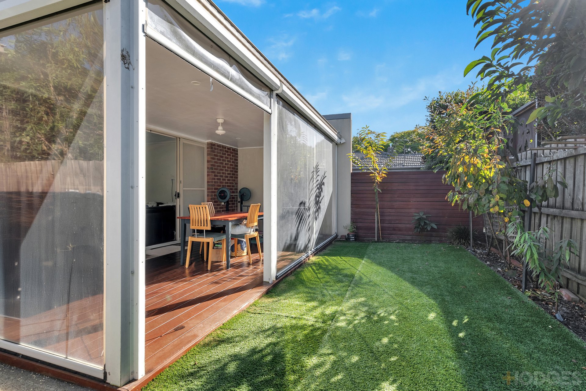 89b Nepean Highway Mentone