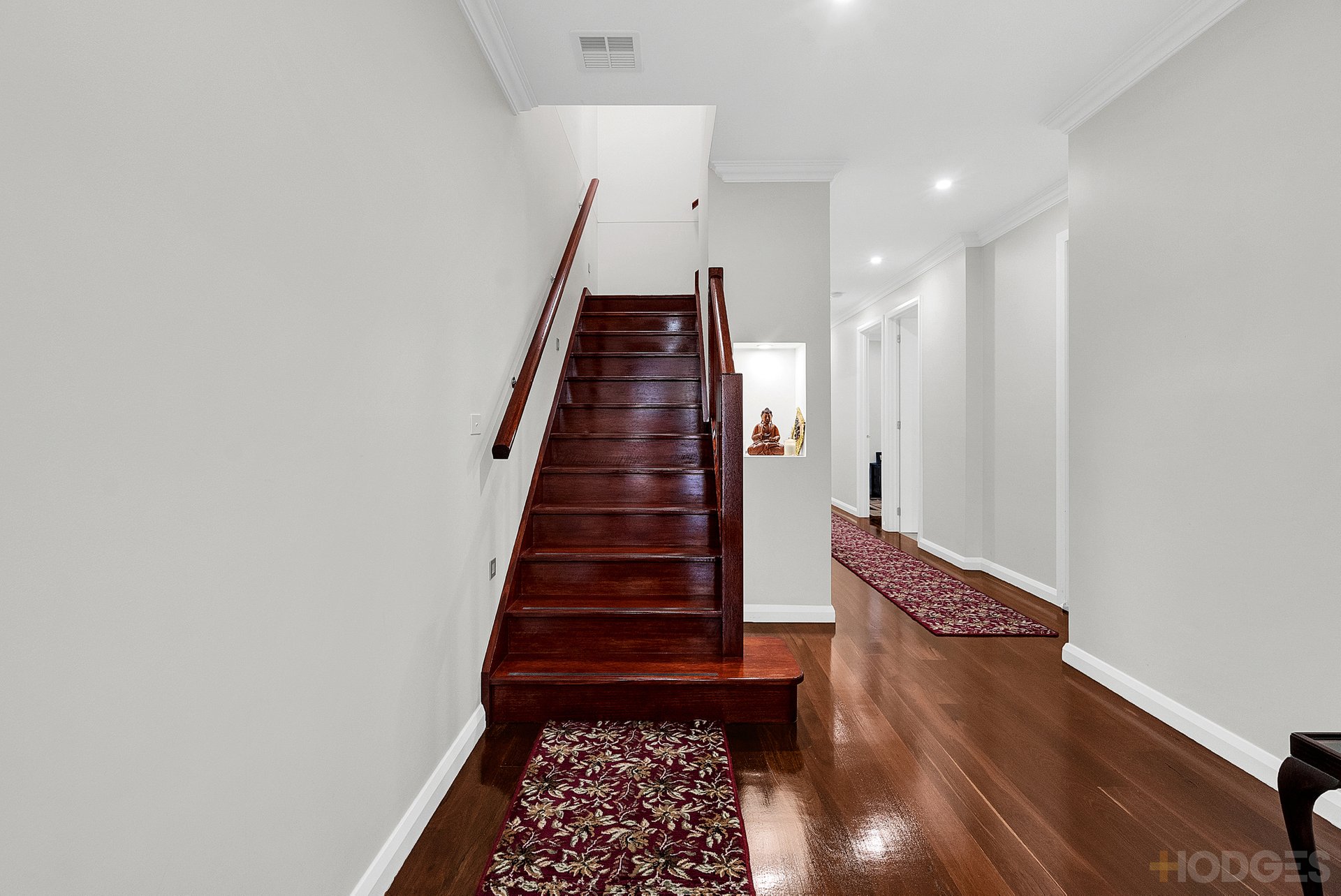 89b Nepean Highway Mentone