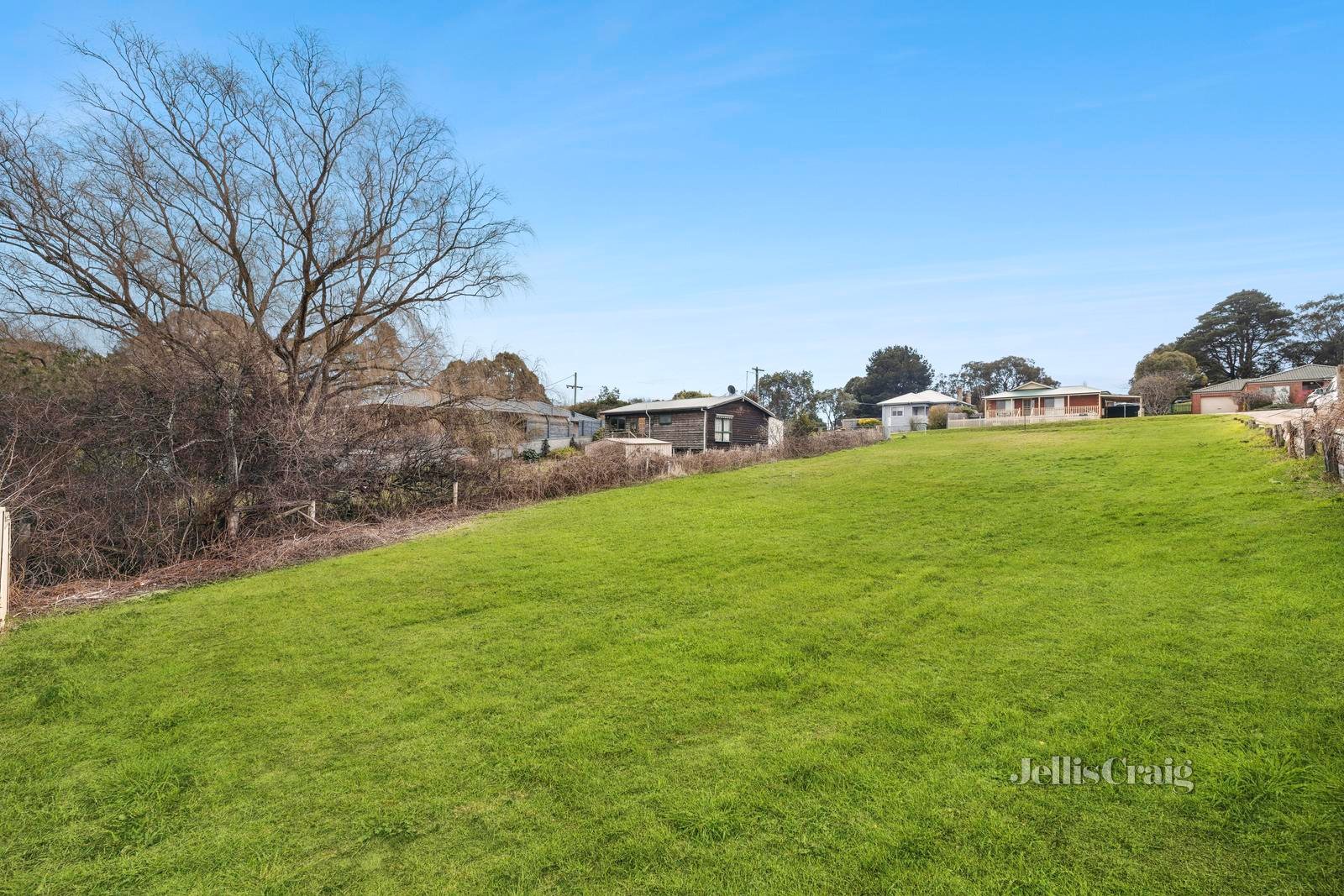 8A Albert Lane, Daylesford image 4