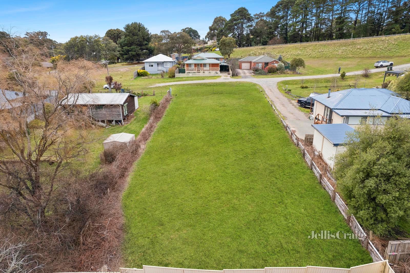 8A Albert Lane, Daylesford image 6