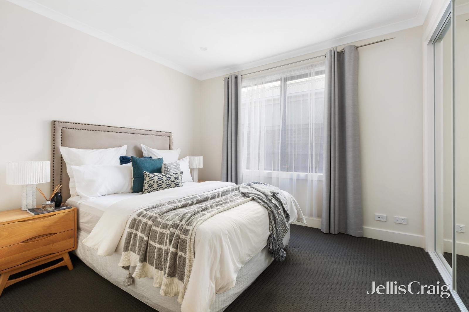 8a Durban Street, Bentleigh image 8