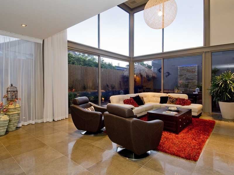 8a Fernery Grove, Newtown image 6