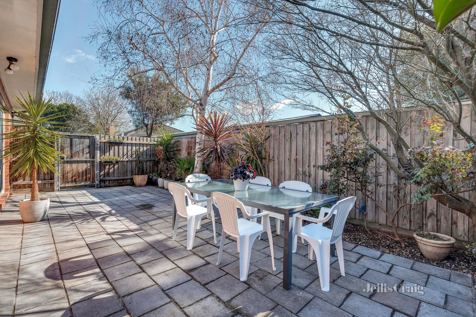 8A Lillian Street, Pascoe Vale image 6