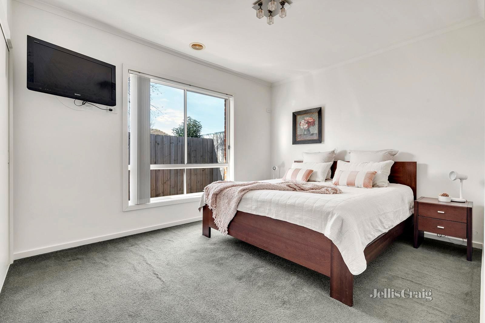 8A Lillian Street, Pascoe Vale image 10