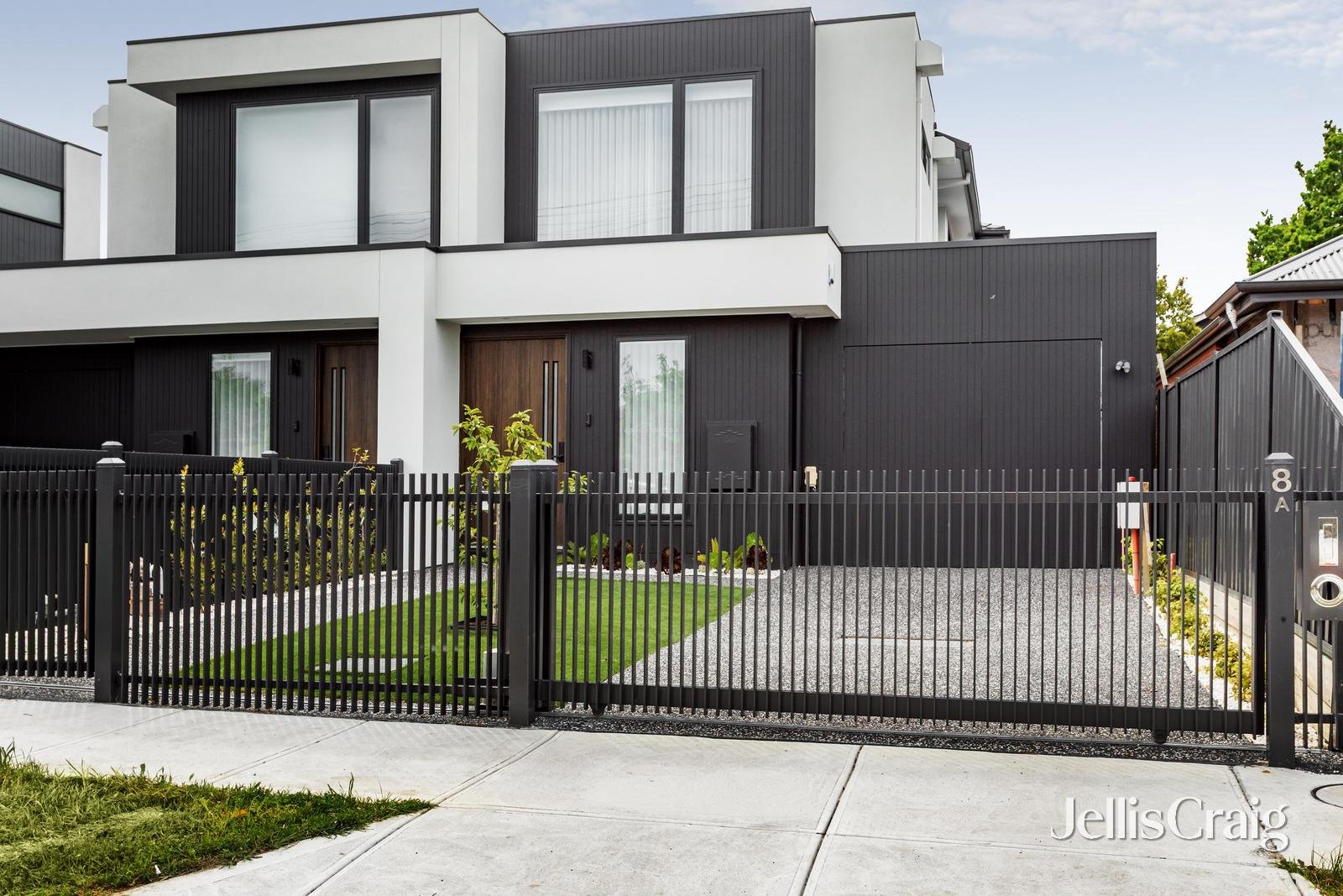 8A Liverpool Street, Bentleigh East image 1