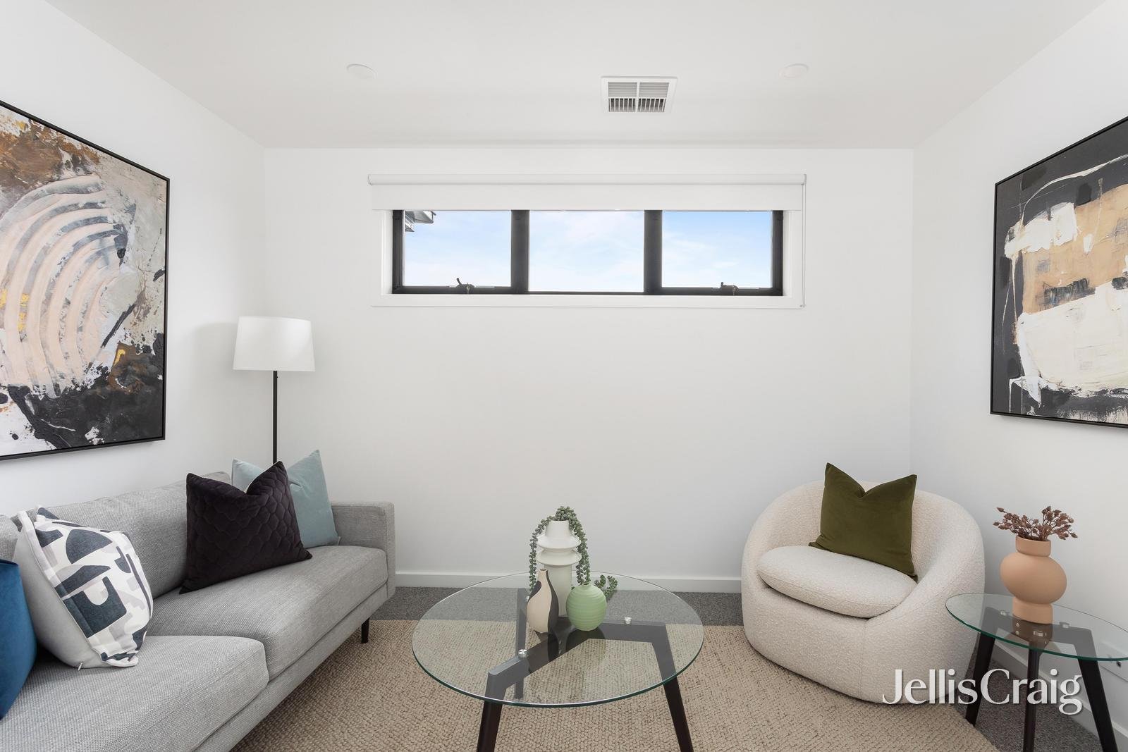 8A Liverpool Street, Bentleigh East image 11