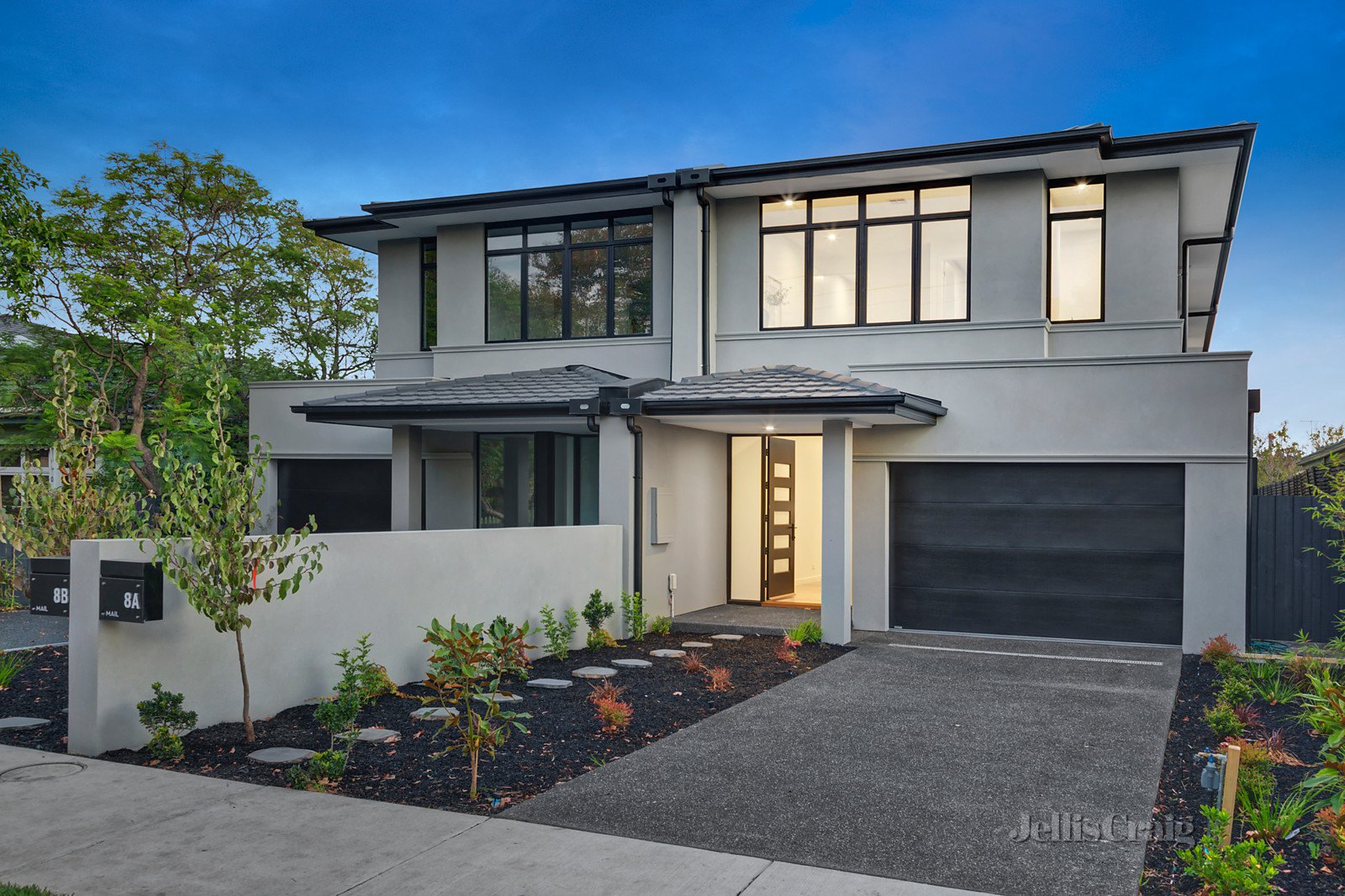 8A Luckins Road, Bentleigh image 1