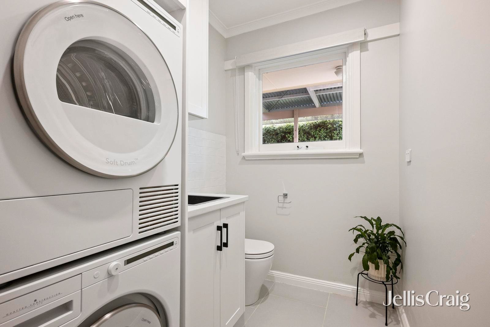 8a Pascoe Avenue, Croydon image 10
