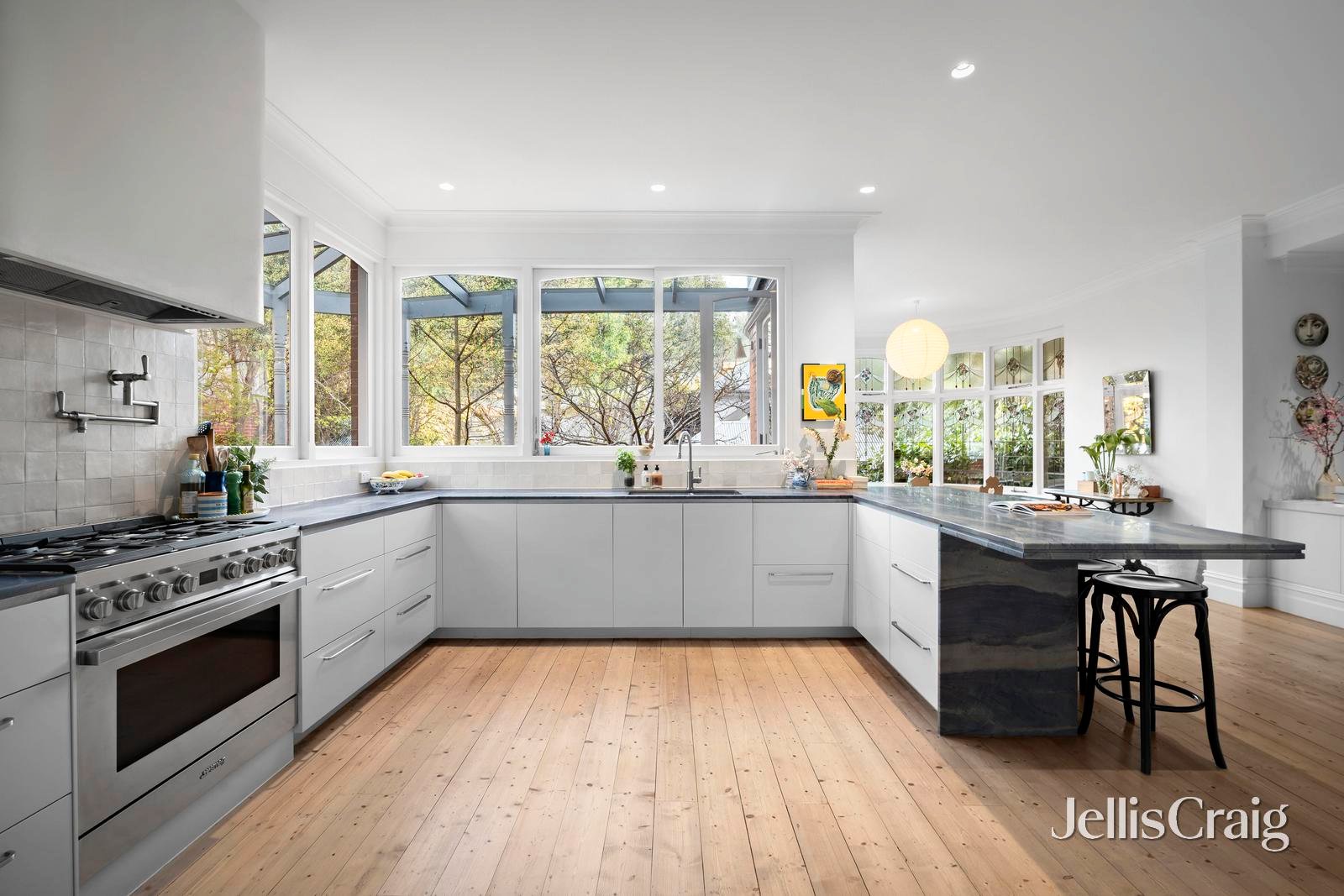 8A St Leonards Avenue, St Kilda image 4