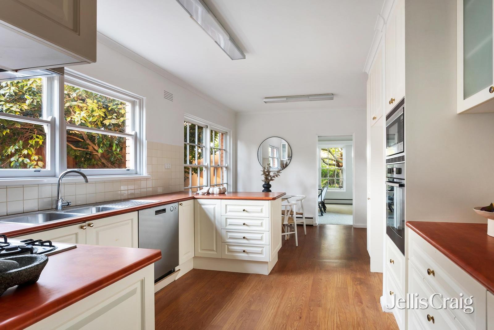 8a Uonga Road, Bentleigh image 5