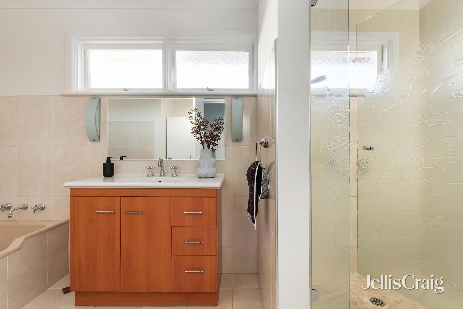 8a Uonga Road, Bentleigh image 13